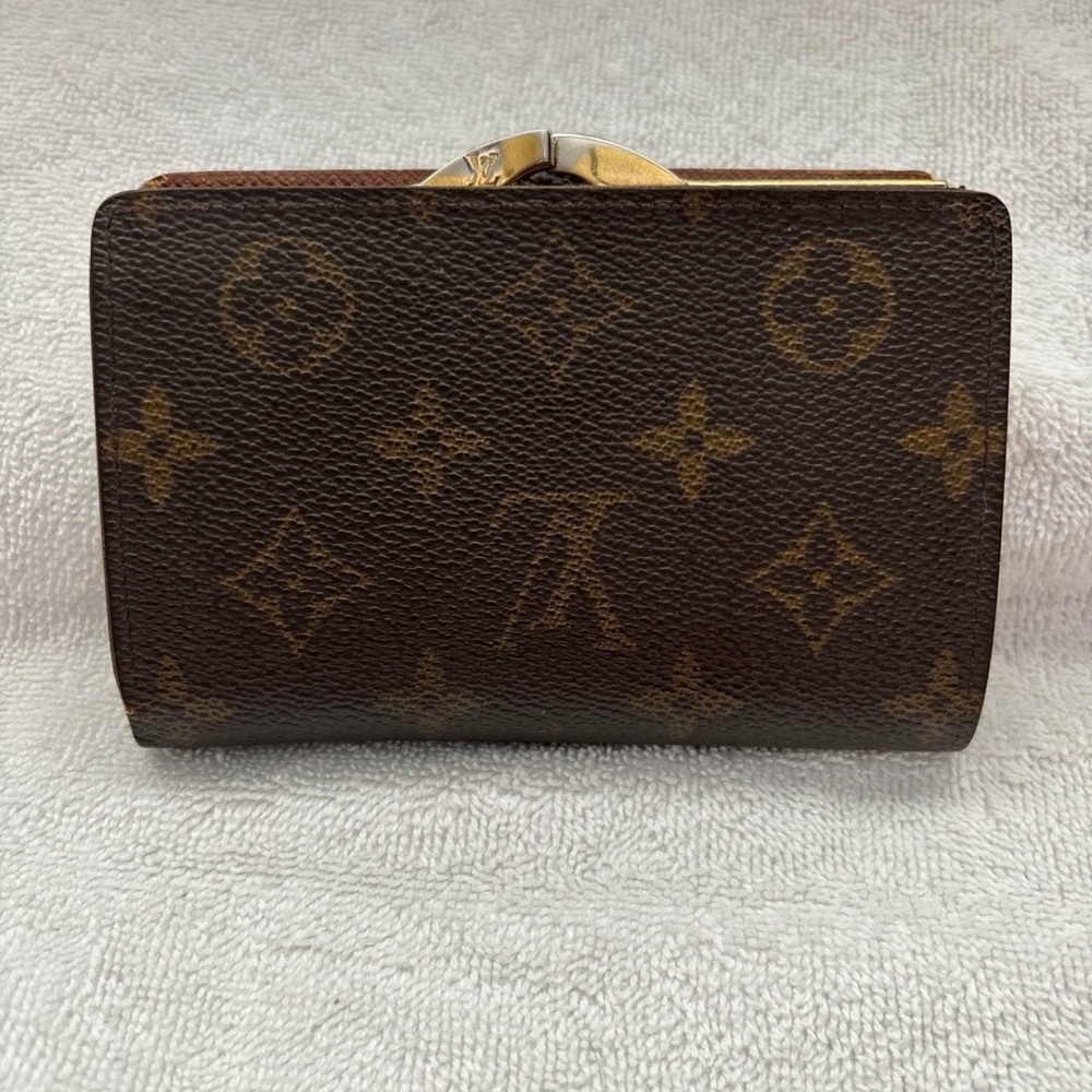 Louis Vuitton monogram wallet